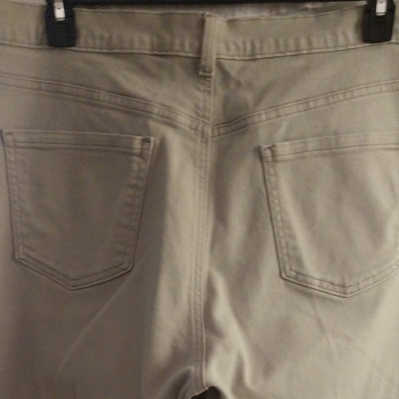 Gloria Vanderbilt 18W Sage/Light Khaki Cropped Jeans - Picture 3 of 6